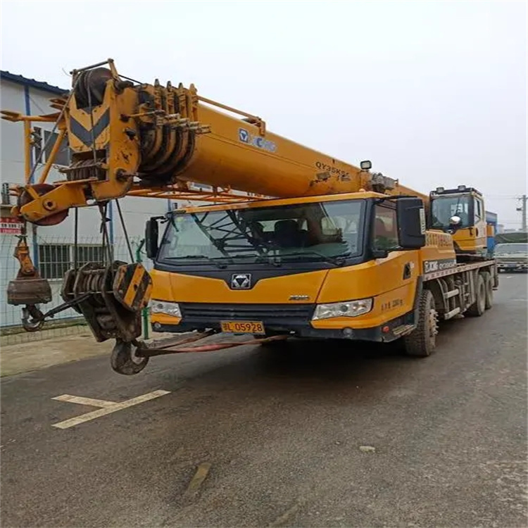 远安吊车出租保险：全面覆盖，安全无忧