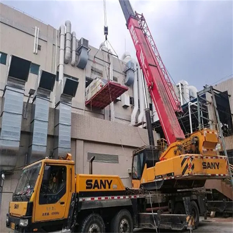 远安租赁大型汽车吊，助力工程项目高效进行