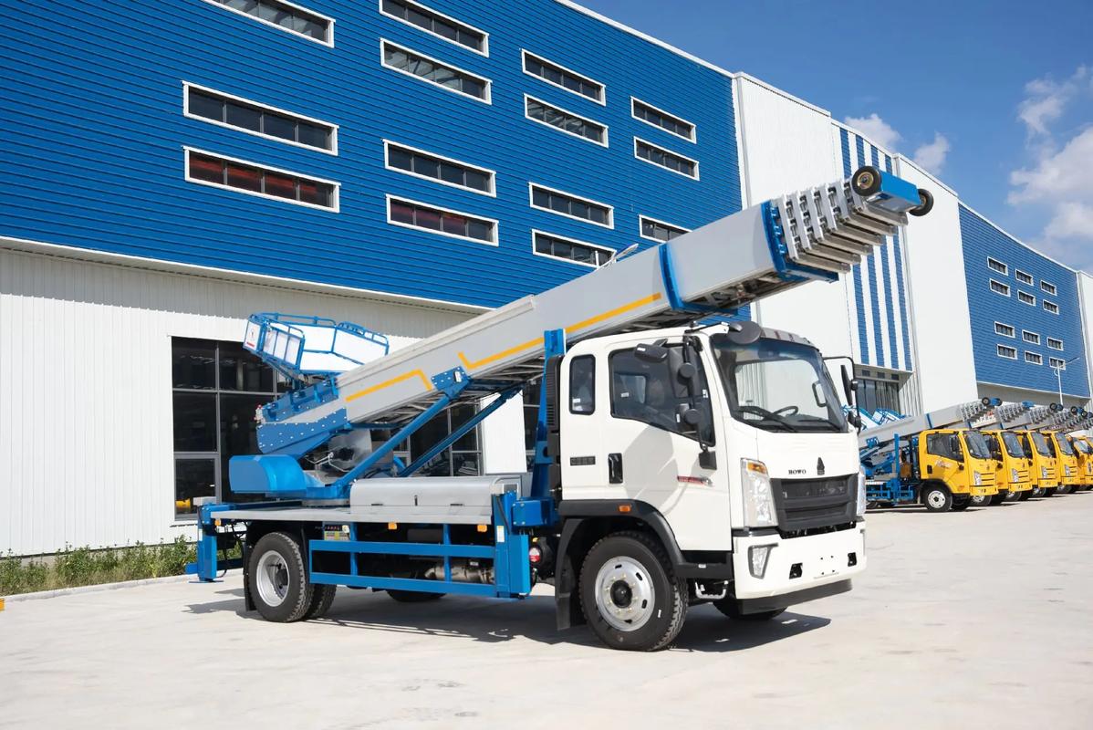 远安出租云梯车高空作业车 建筑垃圾搬运